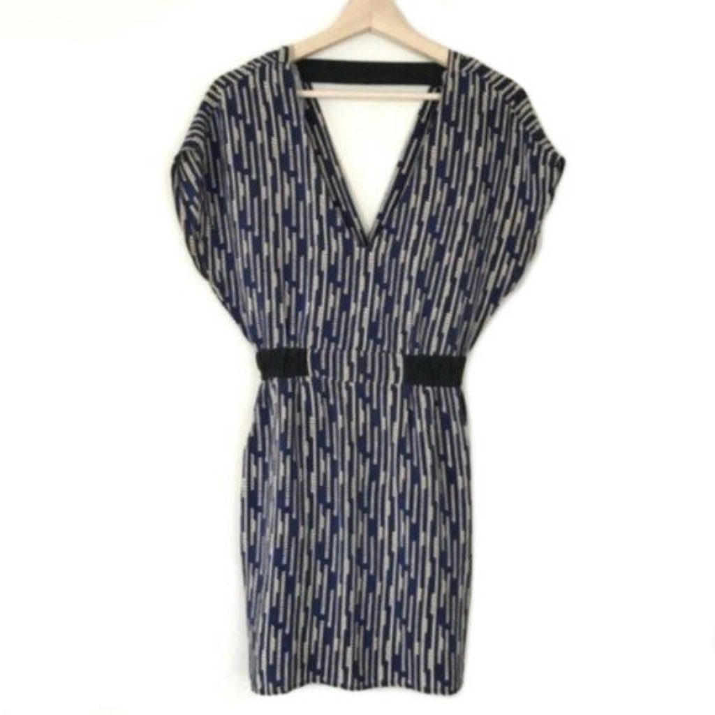Myne Ashley Ann V-Neck Blue Silk Dress W/ Pocket; Size Small